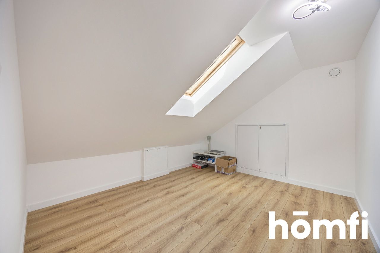 Pięknie położony parterowy dom, 2 km od granicy Rzeszowa. Garaż, klimatyzacja, rekuperacja, 6 pokoi (4 sypialnie i 2 salony) - Dom - Sprzedaż - Rzeszowski, Lubenia / Siedliska