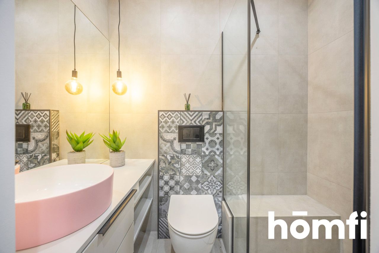 Pięknie położony parterowy dom, 2 km od granicy Rzeszowa. Garaż, klimatyzacja, rekuperacja, 6 pokoi (4 sypialnie i 2 salony) - Dom - Sprzedaż - Rzeszowski, Lubenia / Siedliska