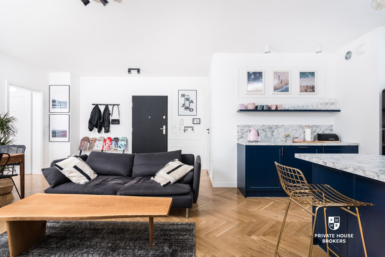 A spacious 50 m2 apartment with terrace - Apartment - Rent - Kraków, Nowa Huta / Czyżyny