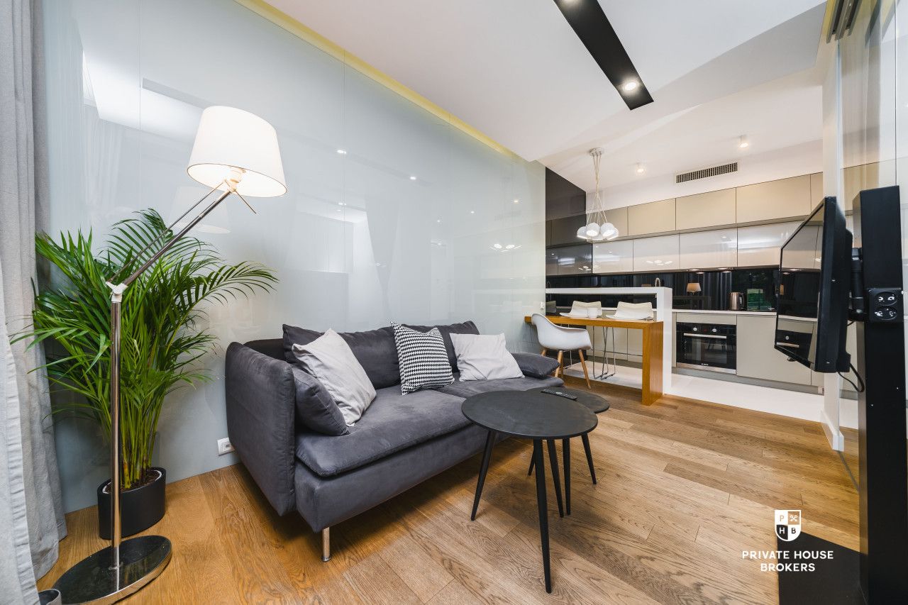 Air-conditioned 2-room 35m2 at Sukiennicza street - Angel Wawel - Apartment - Rent - Kraków, Śródmieście / Stare Miasto
