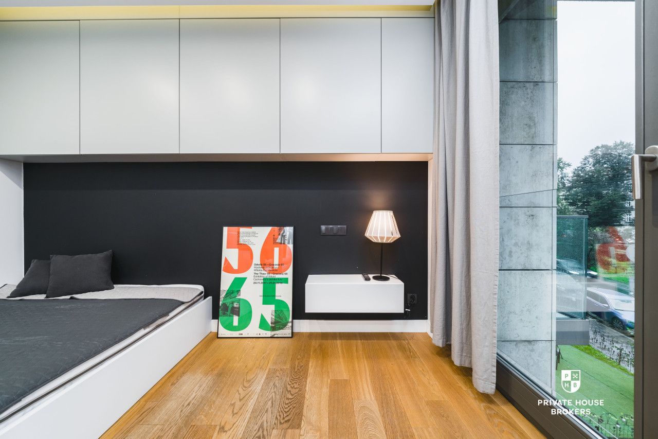 Air-conditioned 2-room 35m2 at Sukiennicza street - Angel Wawel - Apartment - Rent - Kraków, Śródmieście / Stare Miasto