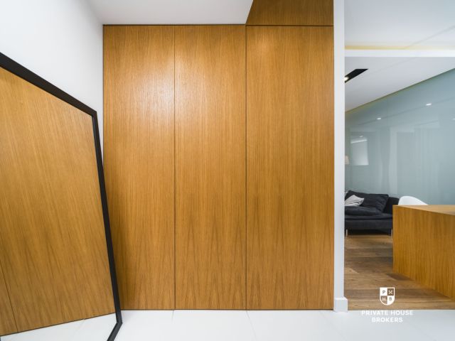 Air-conditioned 2-room 35m2 at Sukiennicza street - Angel Wawel - Apartment - Rent - Kraków, Śródmieście / Stare Miasto