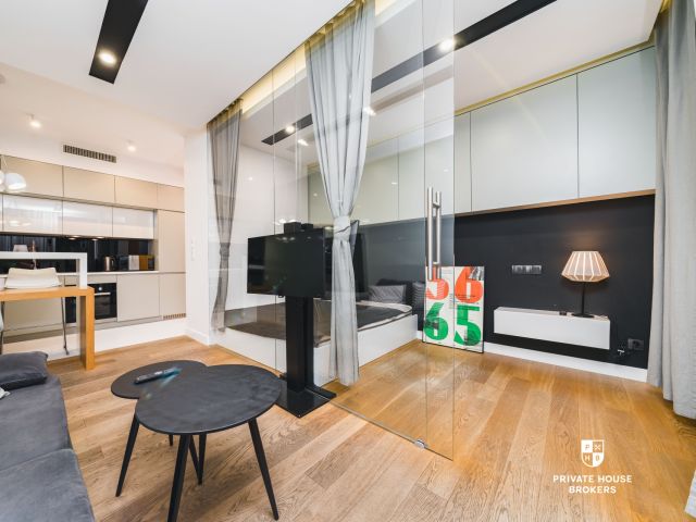 Air-conditioned 2-room 35m2 at Sukiennicza street - Angel Wawel - Apartment - Rent - Kraków, Śródmieście / Stare Miasto