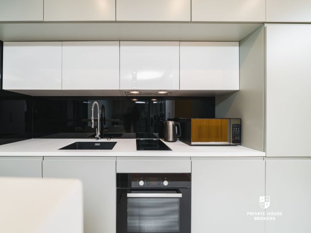 Air-conditioned 2-room 35m2 at Sukiennicza street - Angel Wawel - Apartment - Rent - Kraków, Śródmieście / Stare Miasto