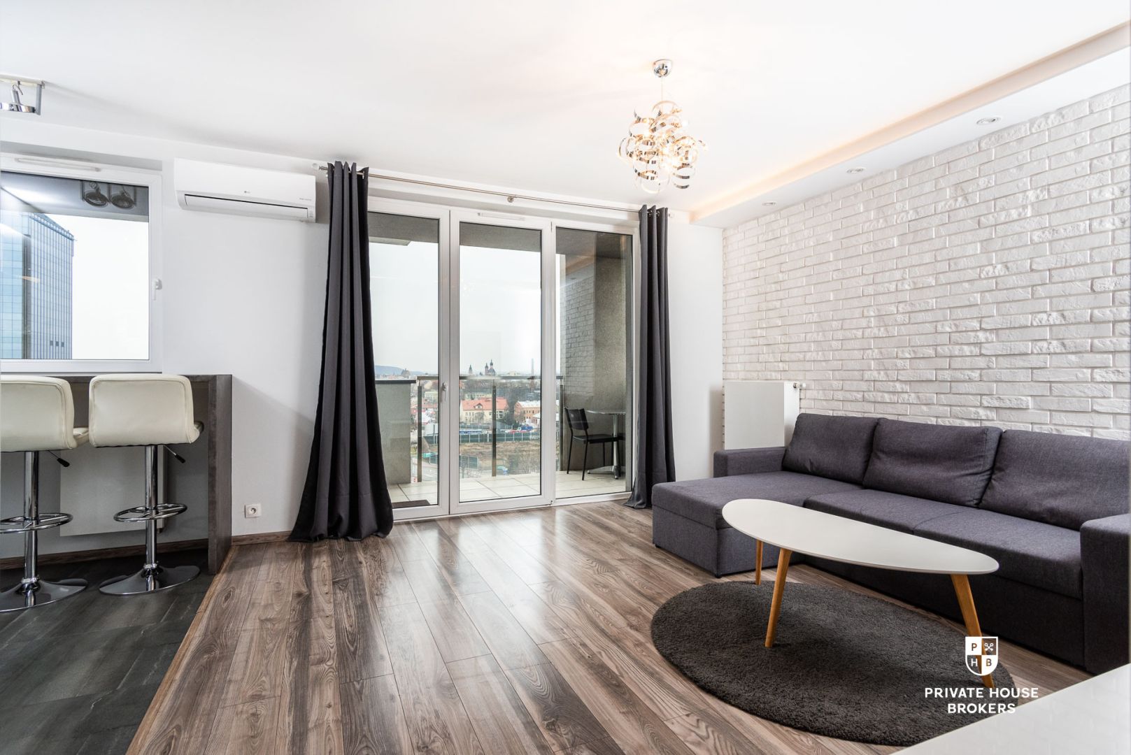 Air-conditioned and bright 48m² apartment - Graffit House - Apartment - Rent - Kraków, Śródmieście / Grzegórzki