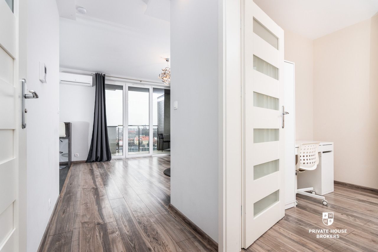 Air-conditioned and bright 48m² apartment - Graffit House - Apartment - Rent - Kraków, Śródmieście / Grzegórzki