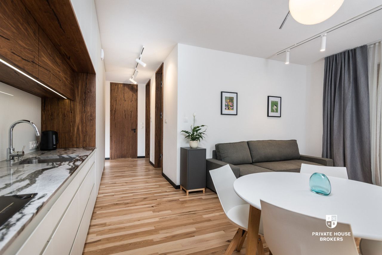 Two bedroom apartment| High standard| Modern building at Rakowicka street - Apartment - Rent - Kraków, Śródmieście / Stare Miasto