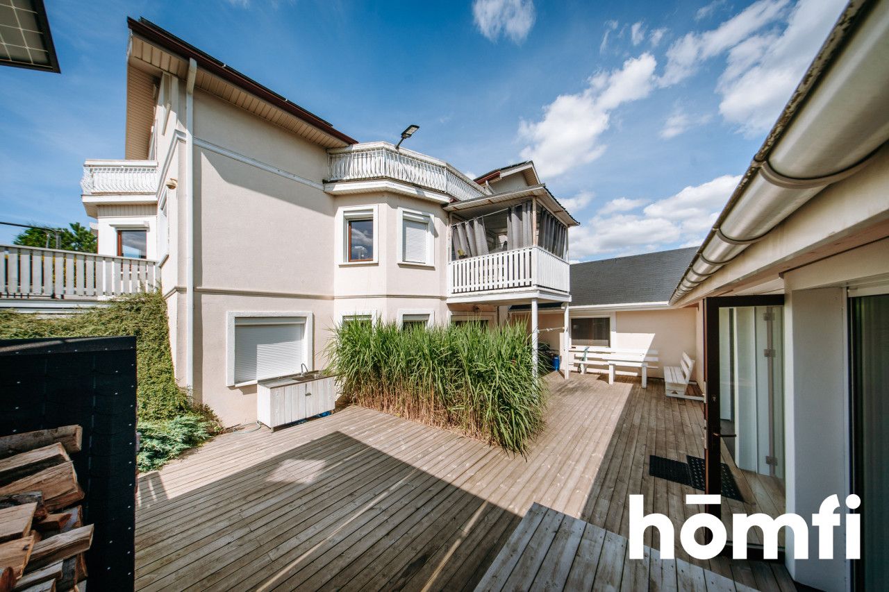 Miejska willa z basenem na Rudaku - Dom - Sprzedaż - Toruń, Rudak