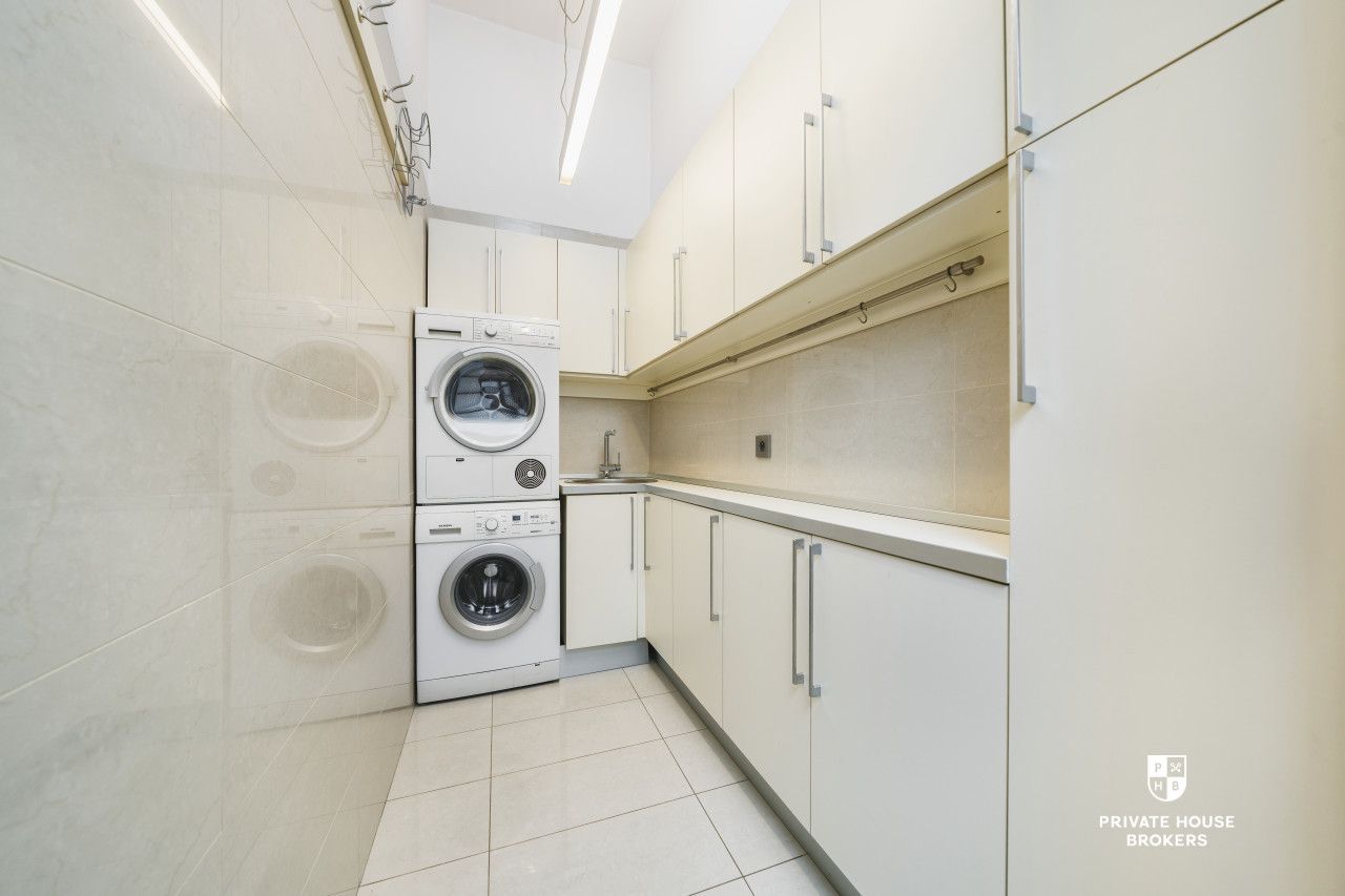 Prestiżowy apartament w samym sercu Krakowa, ul. Krupnicza - Mieszkanie - Wynajem - Kraków, Śródmieście / Stare Miasto