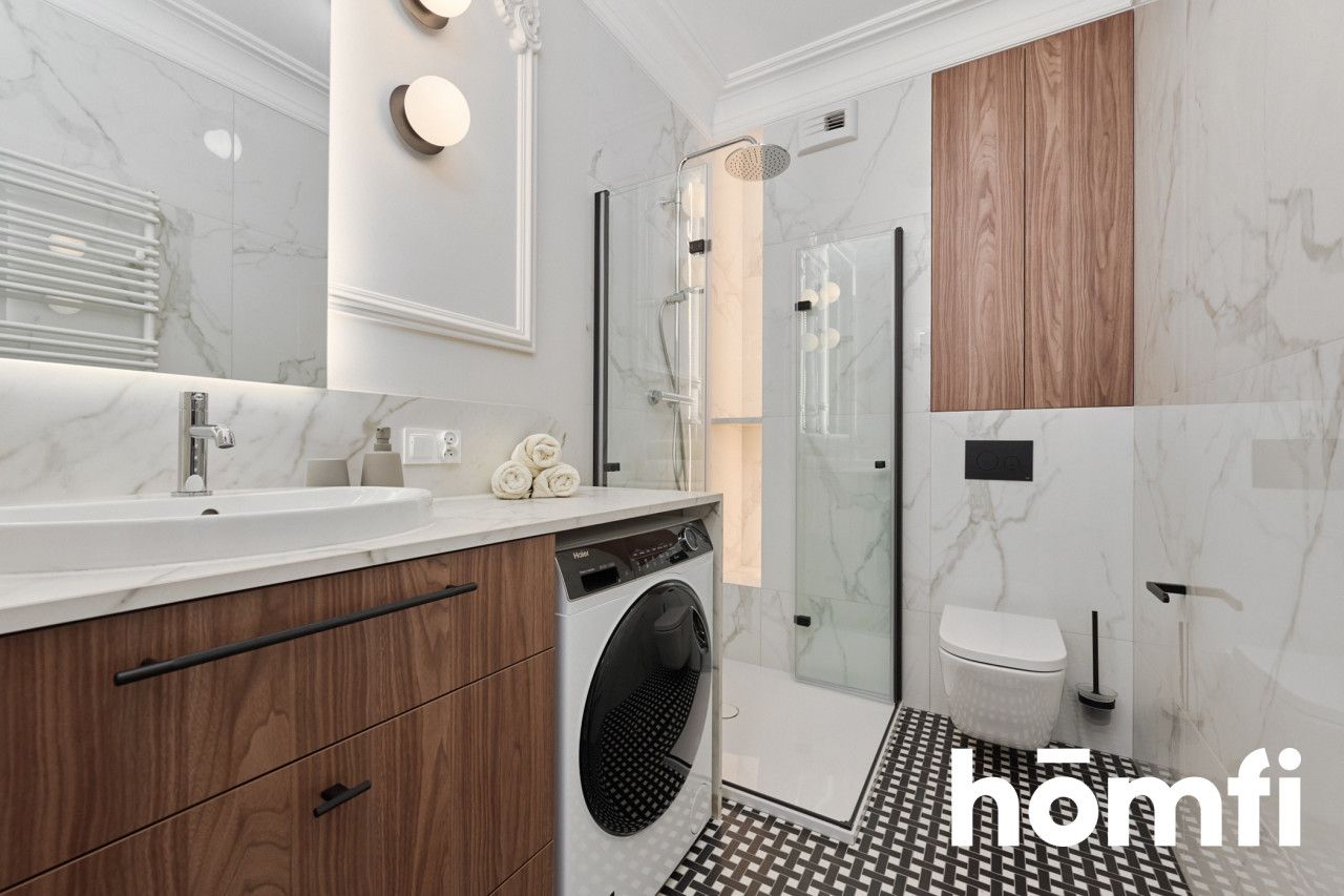 First-time rental of a luxury studio in a renovated historic building with an elevator, in the heart of Wrocław - Apartment - Rent - Wrocław, Stare Miasto