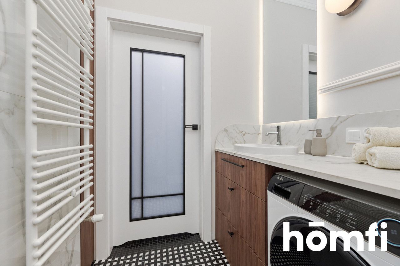 First-time rental of a luxury studio in a renovated historic building with an elevator, in the heart of Wrocław - Apartment - Rent - Wrocław, Stare Miasto