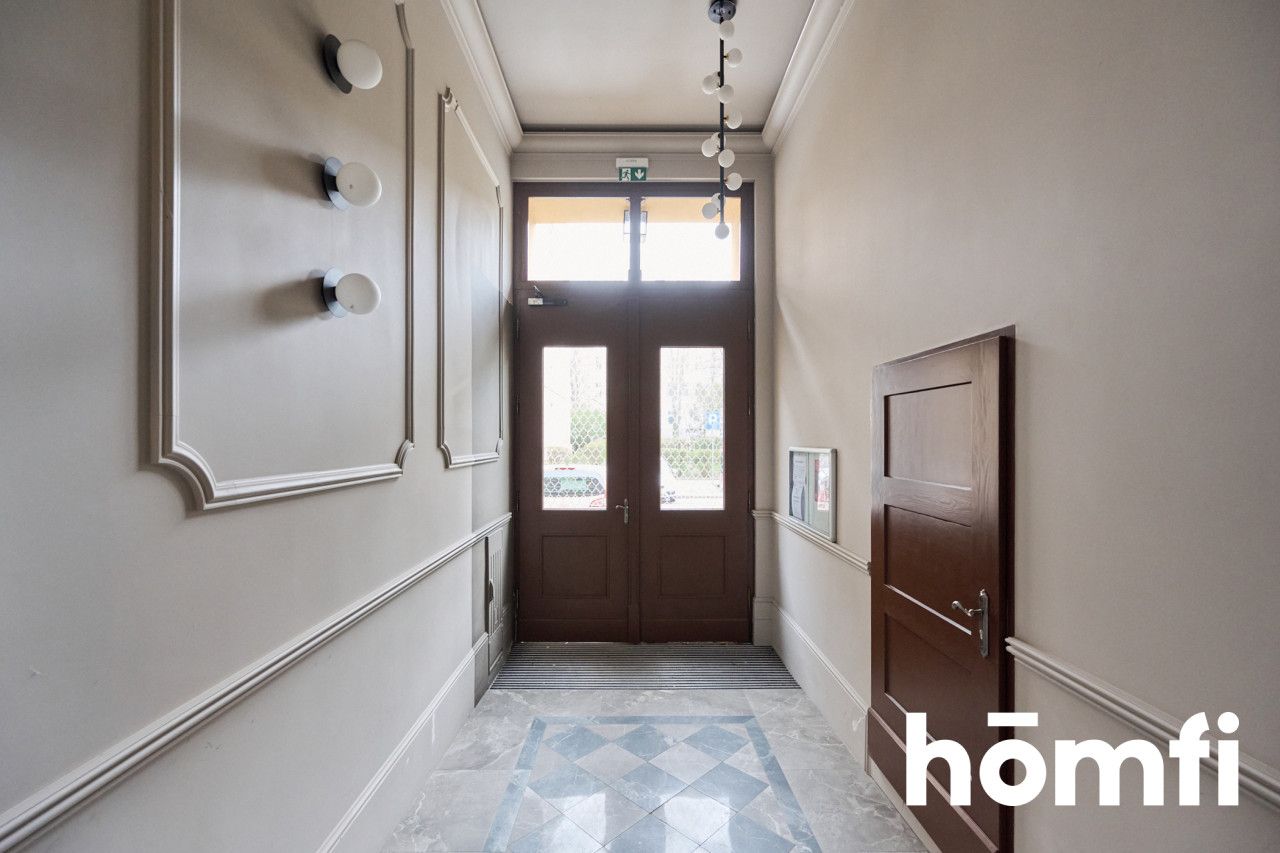 First-time rental of a luxury studio in a renovated historic building with an elevator, in the heart of Wrocław - Apartment - Rent - Wrocław, Stare Miasto