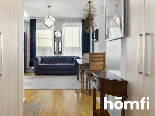 a spacious, three-room apartment with an area of 76.62 m² - Apartment - Rent - Warszawa, Śródmieście