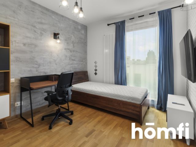 a spacious, three-room apartment with an area of 76.62 m² - Apartment - Rent - Warszawa, Śródmieście