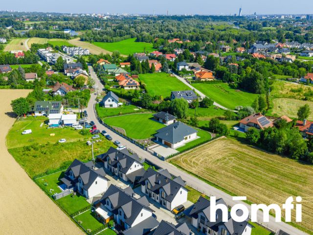 Fully equipped semi-detached house |Heat recovery |Bio fireplace - Дім - Продаж - Rzeszów, Budziwój