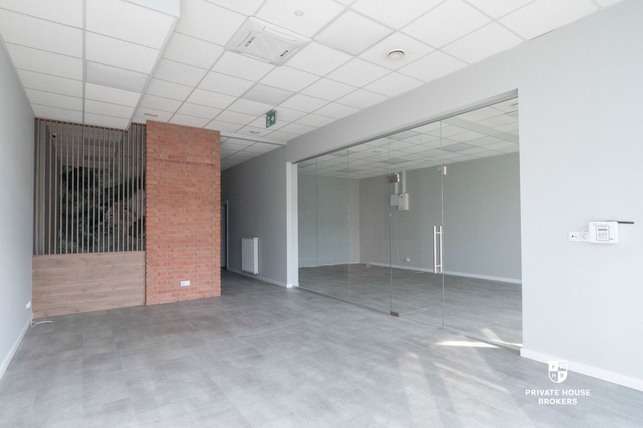 Commercial space for rent Walerego Sławka street 96 sqm - Commercial premises - Rent - Kraków, Podgórze / Bonarka