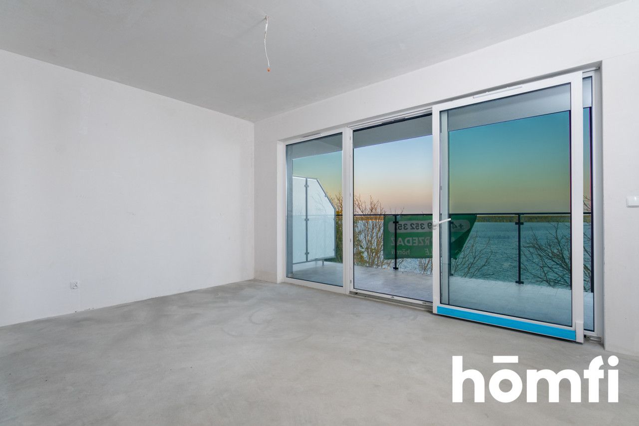 A modern, 3-level apartment with a terrace on the first line of the shore - Apartment - Sale - Legionowski, Serock / Zegrze