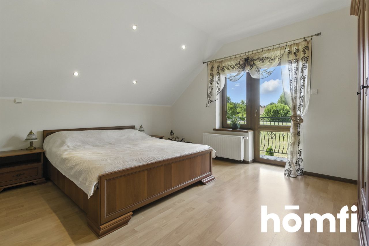 A timeless house with a beautiful garden - Дім - Продаж - Radom, Rajec Poduchowny