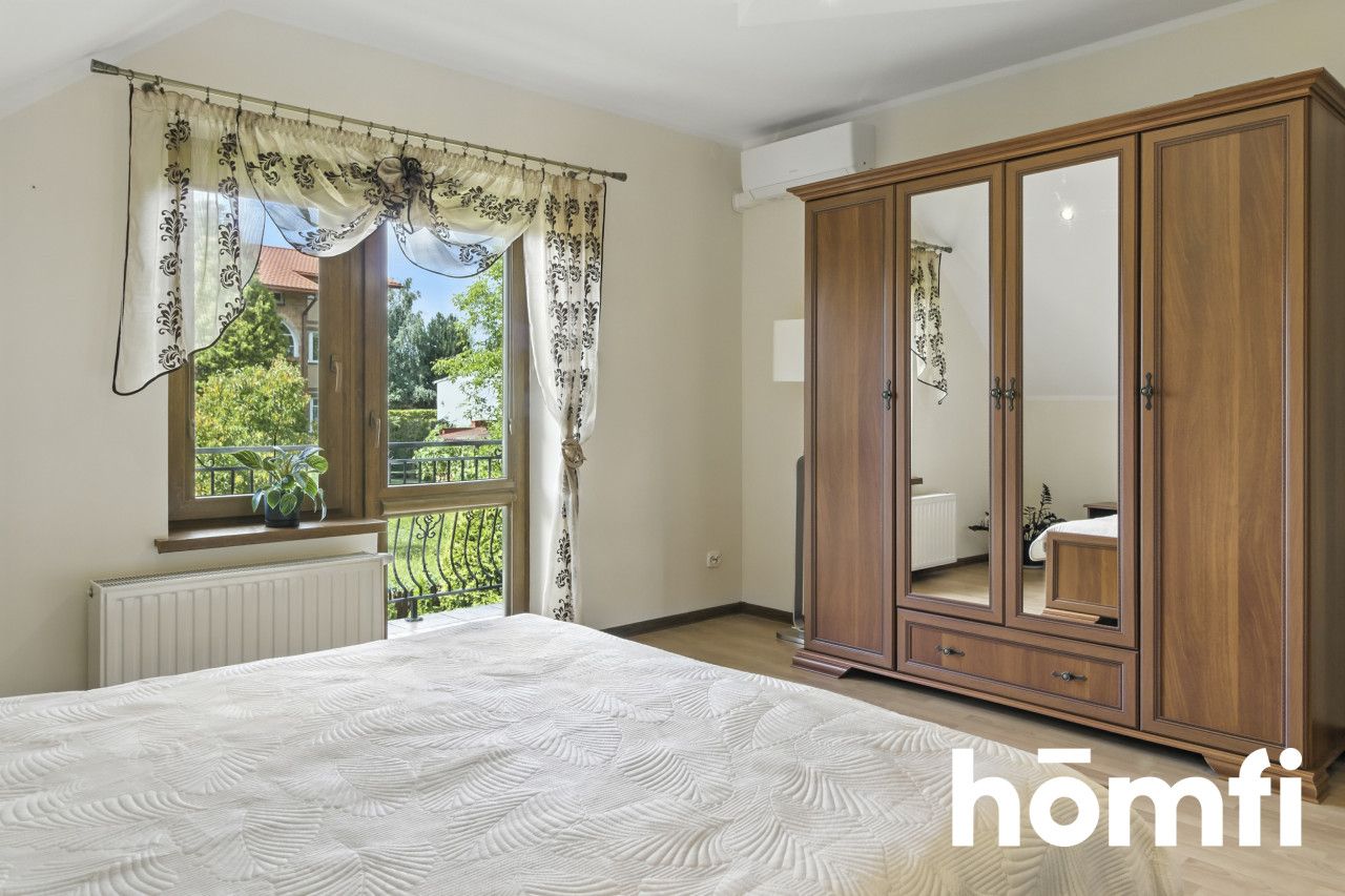 A timeless house with a beautiful garden - Дім - Продаж - Radom, Rajec Poduchowny