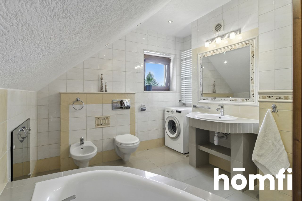 A timeless house with a beautiful garden - Дім - Продаж - Radom, Rajec Poduchowny