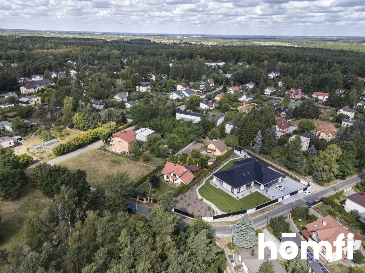 A timeless house with a beautiful garden - Дім - Продаж - Radom, Rajec Poduchowny