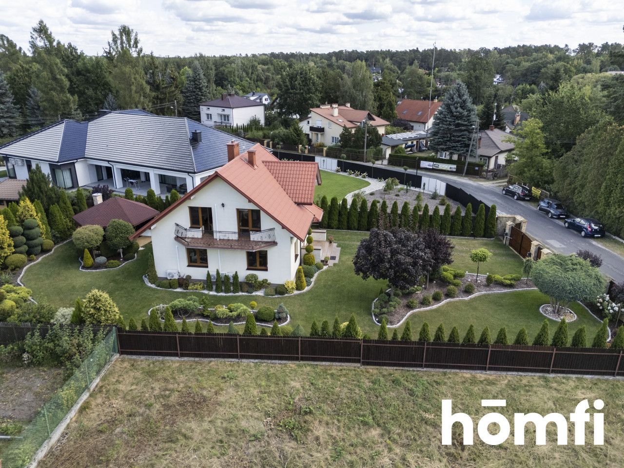 A timeless house with a beautiful garden - Дім - Продаж - Radom, Rajec Poduchowny