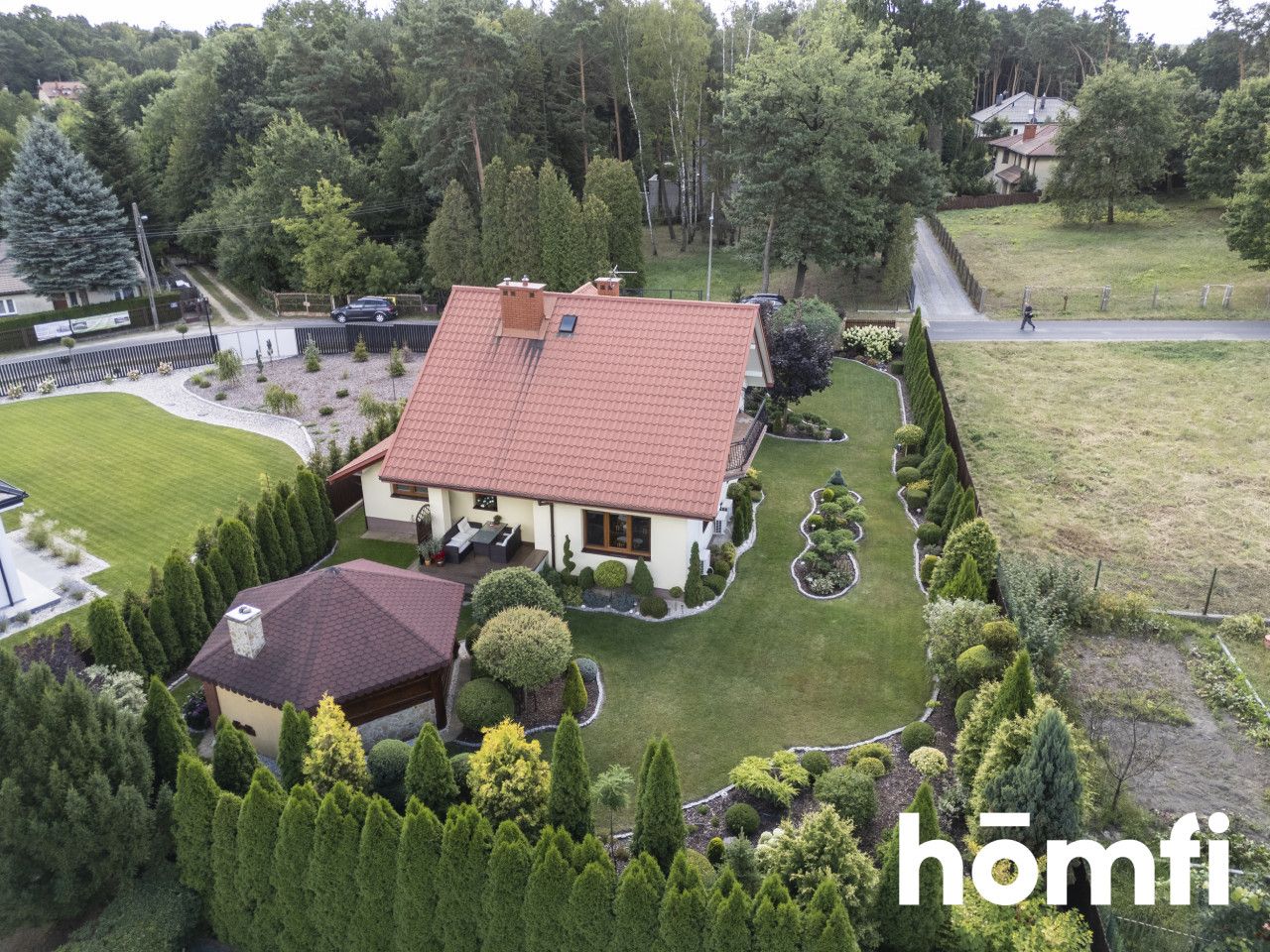 A timeless house with a beautiful garden - Дім - Продаж - Radom, Rajec Poduchowny
