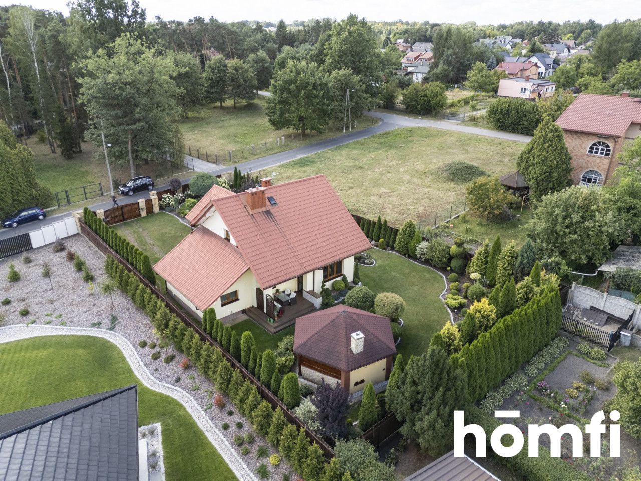 A timeless house with a beautiful garden - Дім - Продаж - Radom, Rajec Poduchowny