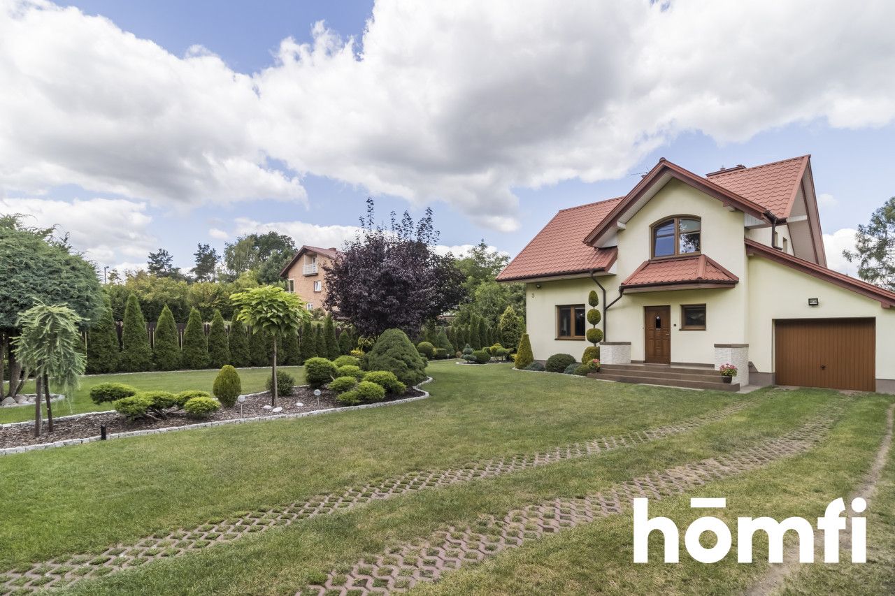A timeless house with a beautiful garden - Дім - Продаж - Radom, Rajec Poduchowny