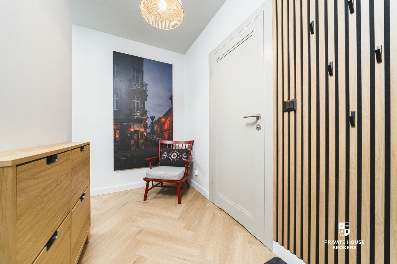Unique Top-Floor Apartment in a Renovated Tenement House on Kolberga 16 street| Old Town| Air Conditioning - Apartment - Rent - Kraków, Śródmieście / Stare Miasto
