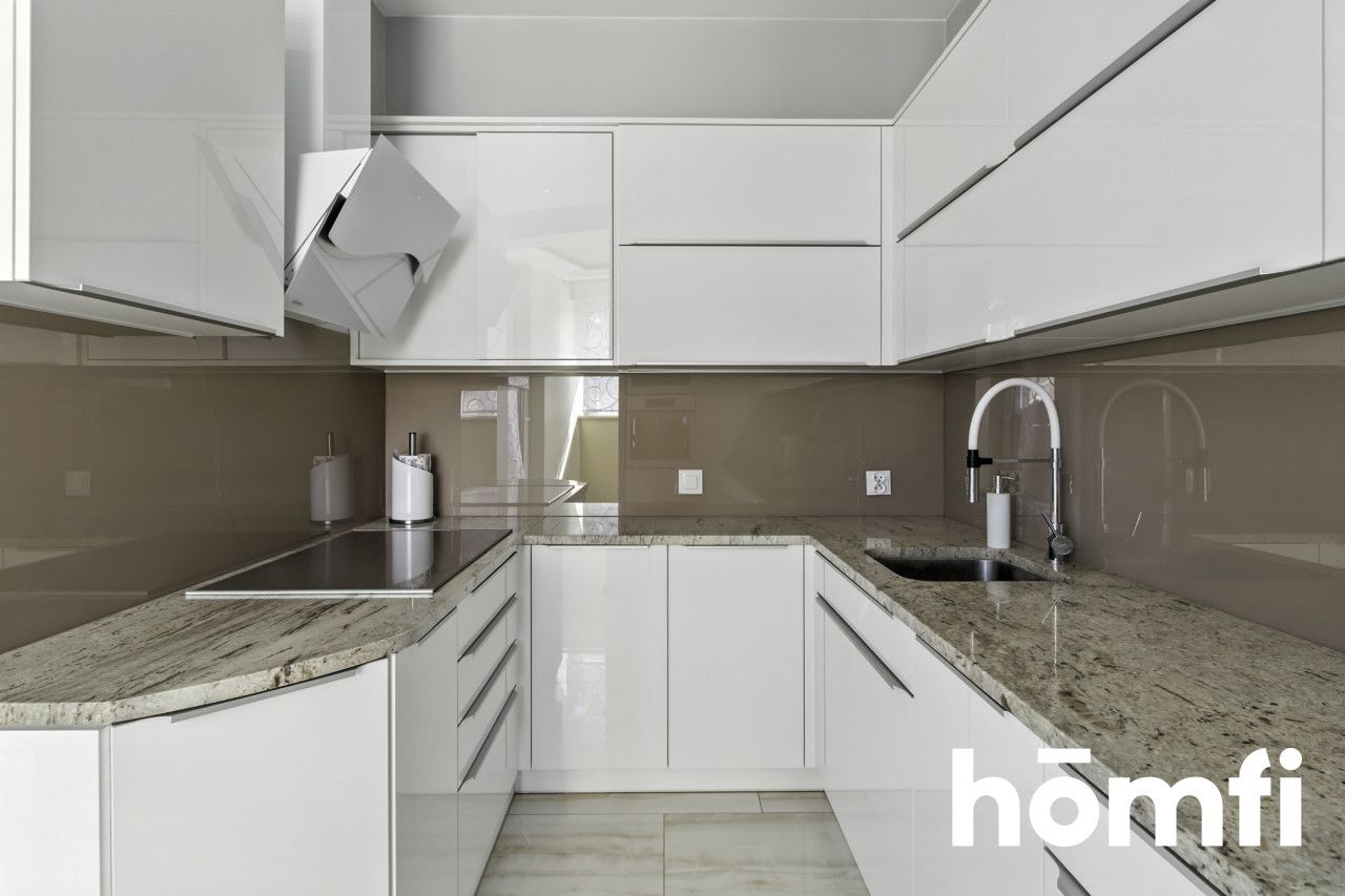 Spacious 110 m² Apartment with 2 Terraces - Квартира - Продаж - Kielce, KSM