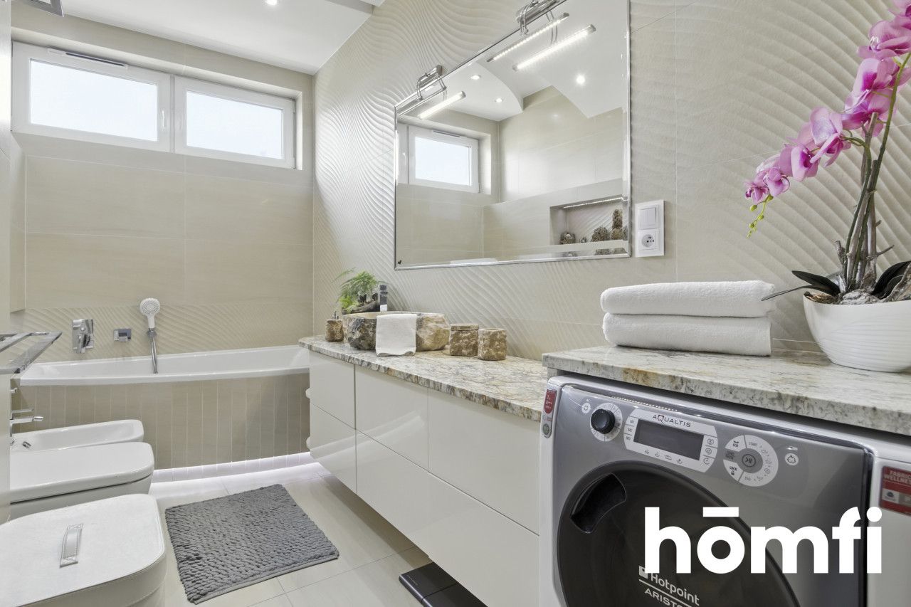 Spacious 110 m² Apartment with 2 Terraces - Квартира - Продаж - Kielce, KSM