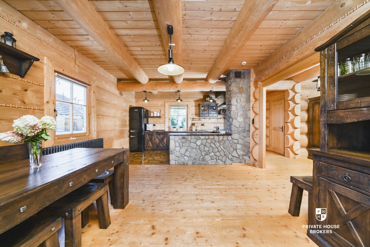 A unique house for sale in Dąbrówka Szczepanowska – right next to the observation tower - Будинок - Продаж - Tarnowski, Pleśna / Dąbrówka Szczepanowska
