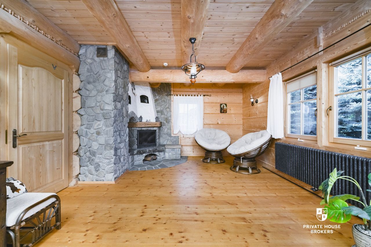 A unique house for sale in Dąbrówka Szczepanowska – right next to the observation tower - Будинок - Продаж - Tarnowski, Pleśna / Dąbrówka Szczepanowska