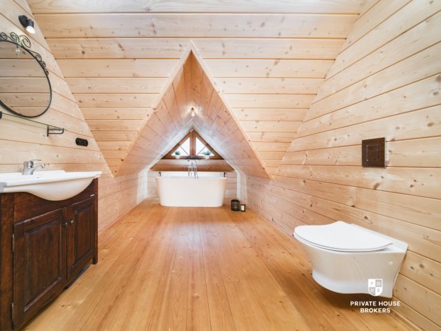 A unique house for sale in Dąbrówka Szczepanowska – right next to the observation tower - Будинок - Продаж - Tarnowski, Pleśna / Dąbrówka Szczepanowska