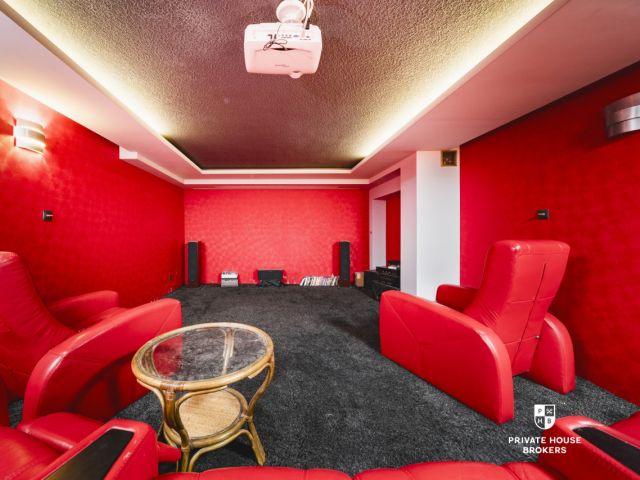 A unique house for sale in Dąbrówka Szczepanowska – right next to the observation tower - Будинок - Продаж - Tarnowski, Pleśna / Dąbrówka Szczepanowska