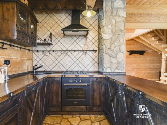 A unique house for sale in Dąbrówka Szczepanowska – right next to the observation tower - Будинок - Продаж - Tarnowski, Pleśna / Dąbrówka Szczepanowska