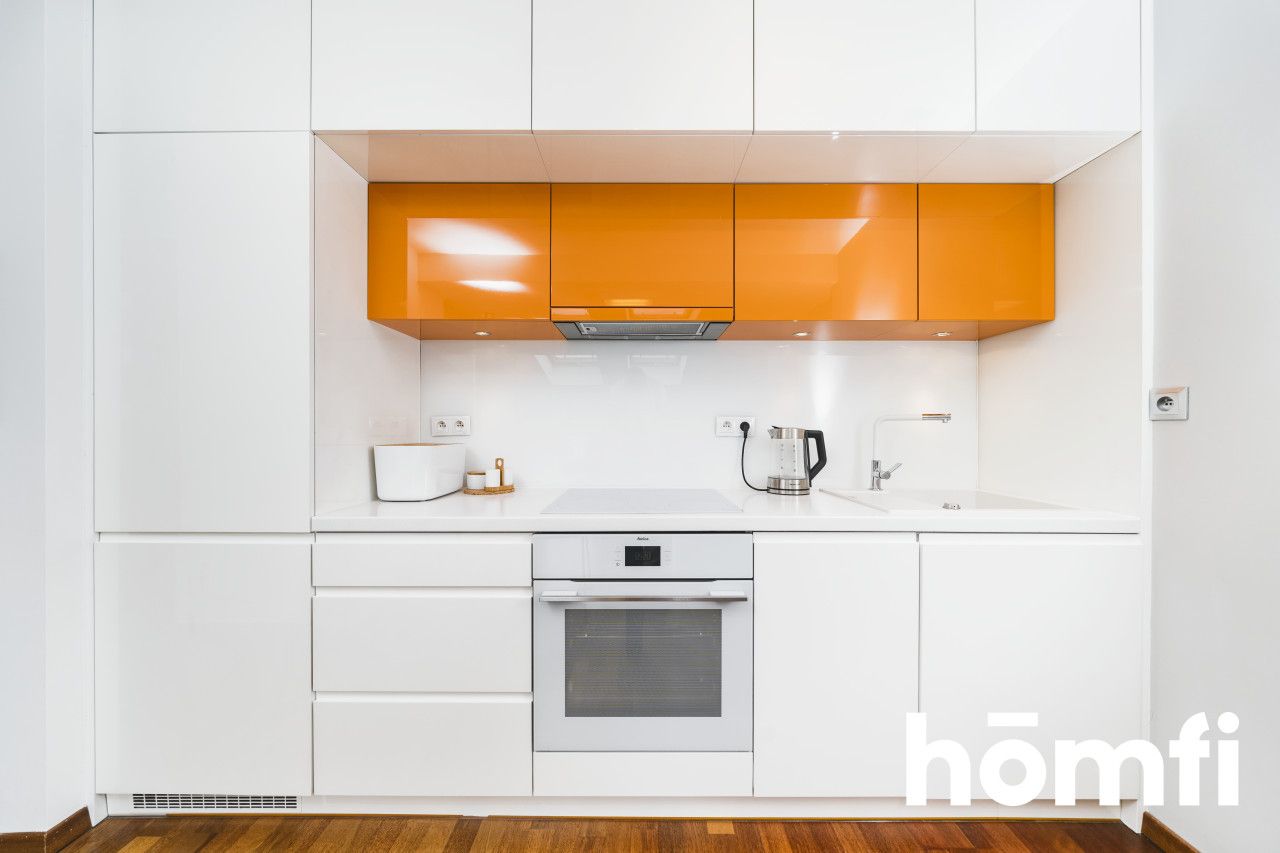 3 pokojowe mieszkanie z garażem - Mieszkanie - Wynajem - Kraków, Śródmieście / Olsza