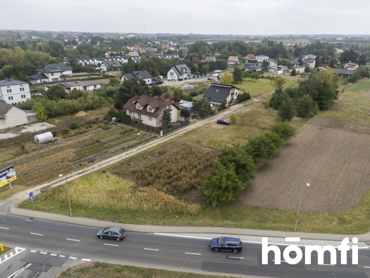Działka pod zabudowę jednorodzinną lub usługi - Działka - Sprzedaż - Radom, Rajec Szlachecki