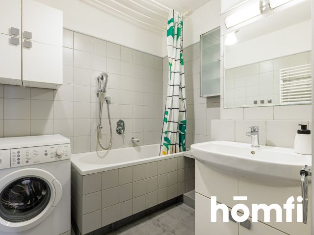 SPACIOUS, 3 ROOMS, CLOSE TO TROCKA METRO - Apartment - Rent - Warszawa, Targówek