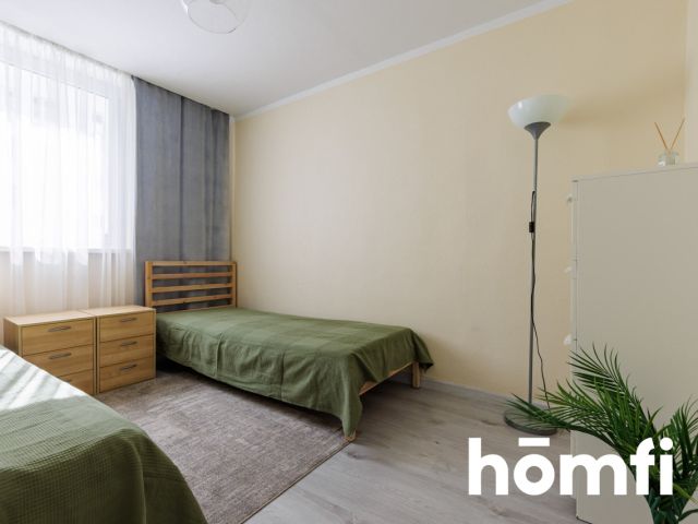 SPACIOUS, 3 ROOMS, CLOSE TO TROCKA METRO - Apartment - Rent - Warszawa, Targówek