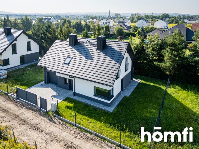 Domy w spokojnej i zielonej okolicy Skawiny - Dom - Sprzedaż - Krakowski, Skawina