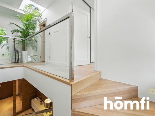 Luksusowy i wyjątkowy dom w Centrum Bażantowa - Dom - Sprzedaż - Katowice, Kostuchna