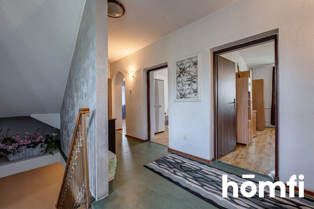 Przestronny dom z prywatnym stawem w Rajcu Poduchownym - Dom - Sprzedaż - Radom, Rajec Poduchowny