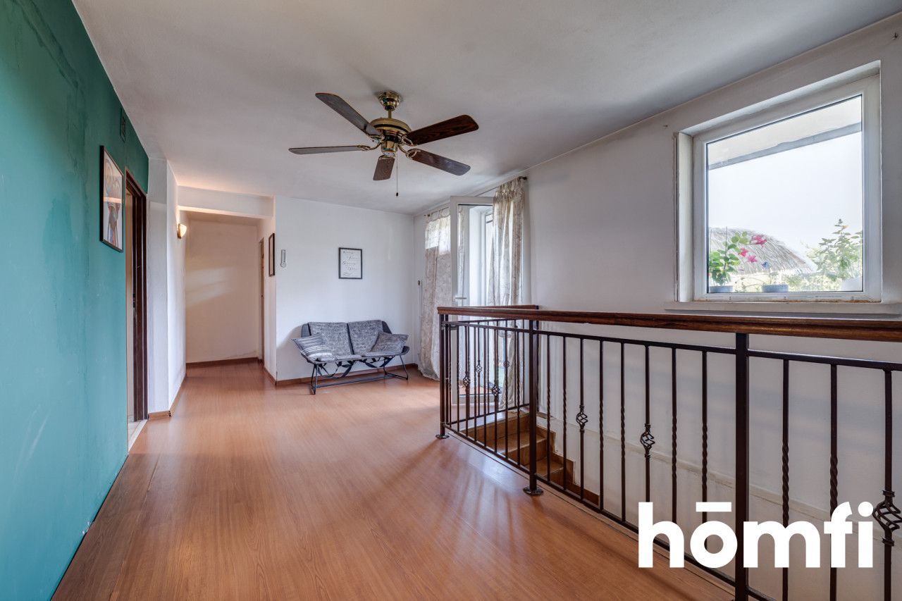 Przestronny dom z prywatnym stawem w Rajcu Poduchownym - Dom - Sprzedaż - Radom, Rajec Poduchowny