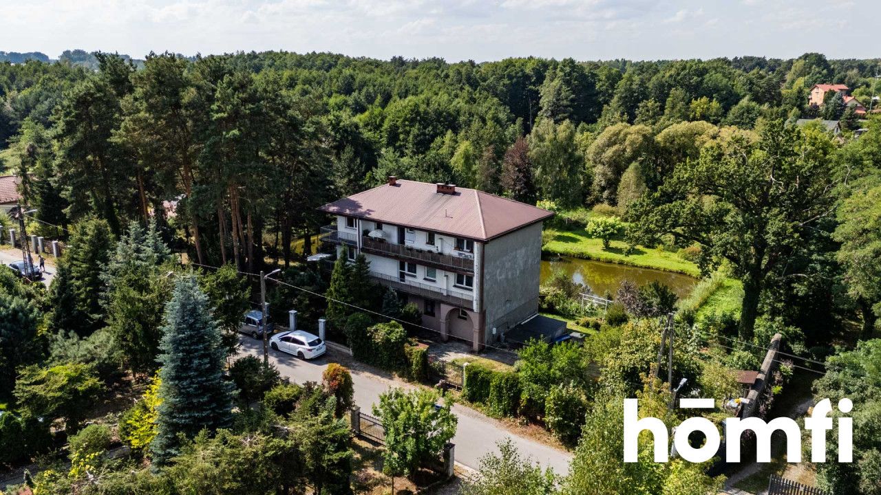 Przestronny dom z prywatnym stawem w Rajcu Poduchownym - Dom - Sprzedaż - Radom, Rajec Poduchowny