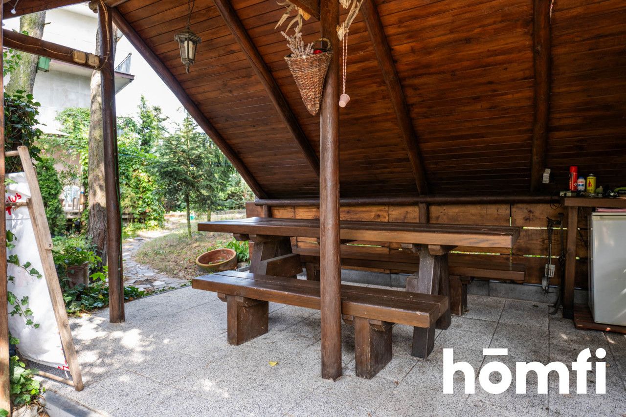 Przestronny dom z prywatnym stawem w Rajcu Poduchownym - Dom - Sprzedaż - Radom, Rajec Poduchowny