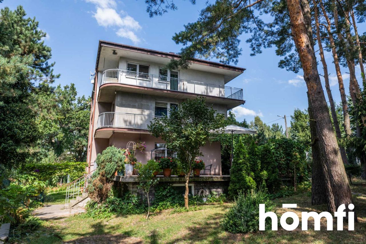 Przestronny dom z prywatnym stawem w Rajcu Poduchownym - Dom - Sprzedaż - Radom, Rajec Poduchowny