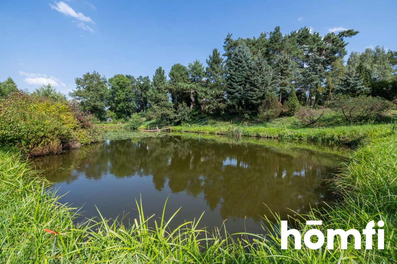 Przestronny dom z prywatnym stawem w Rajcu Poduchownym - Dom - Sprzedaż - Radom, Rajec Poduchowny