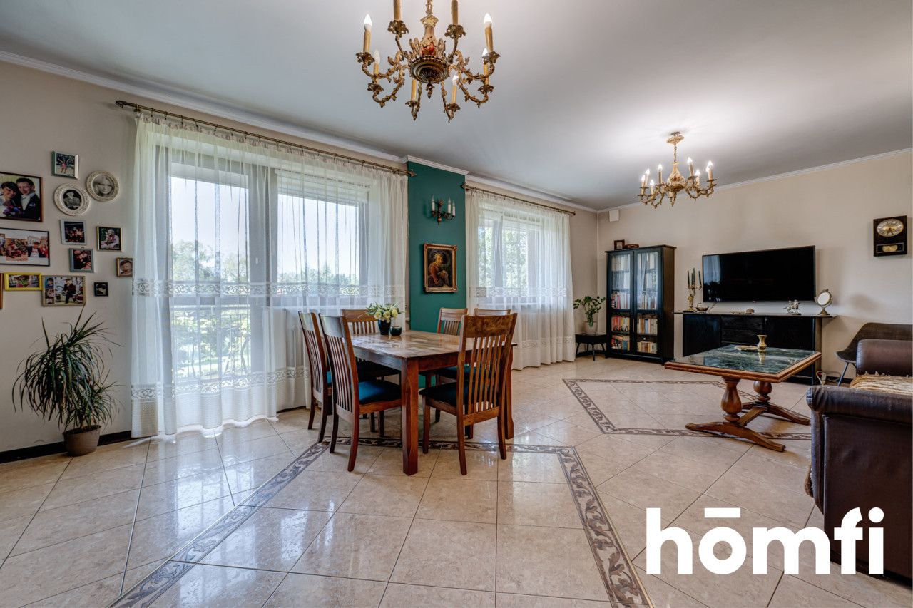 Spacious house with a private pond in Rajec Poduchowny - Дім - Продаж - Radom, Rajec Poduchowny